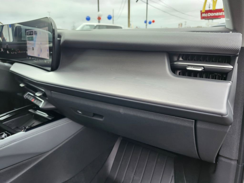 New 2026 Audi Q3 quattro 2.0T AWD/4WD image 12