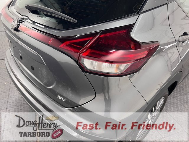 Used 2024 Nissan Kicks SV image 14