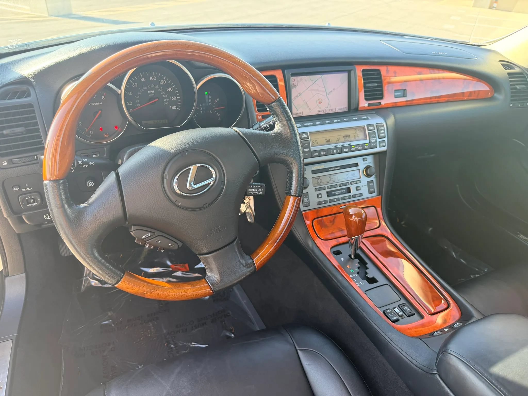 Used 2002 Lexus SC 430 Convertible RWD image 13