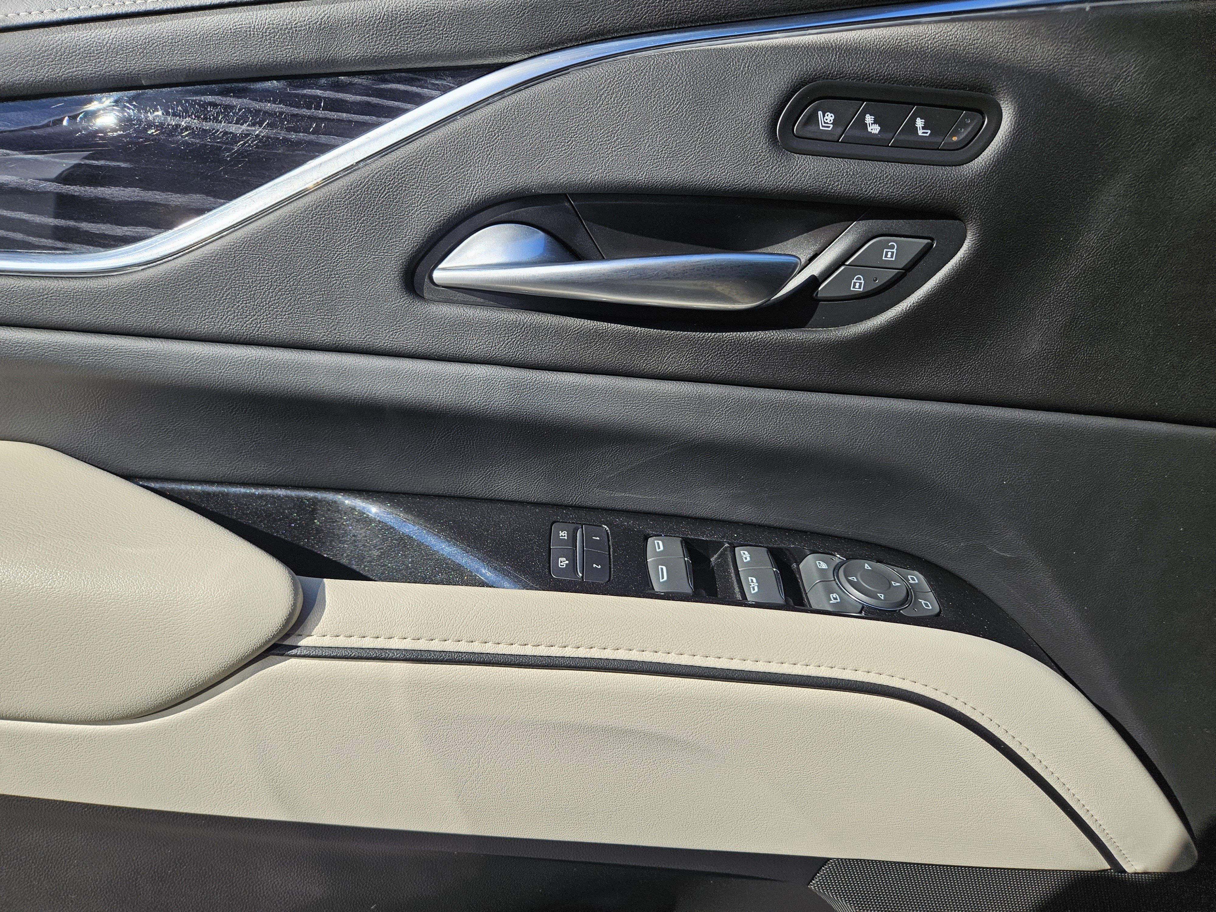 Used 2022 Cadillac Escalade ESV Sport image 23