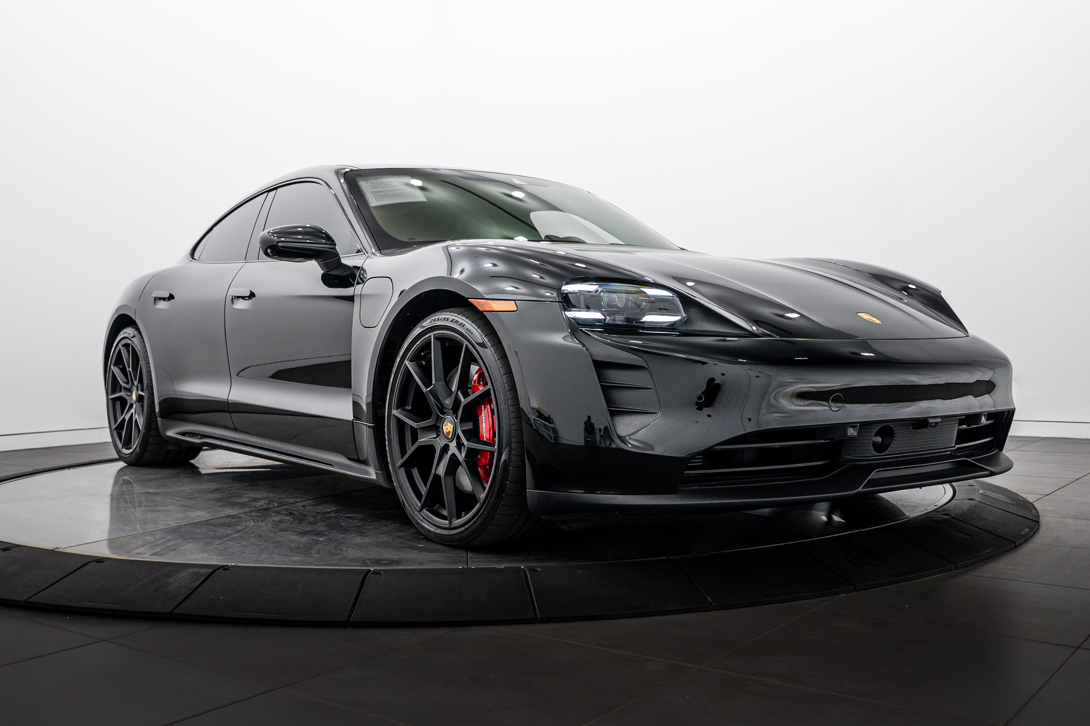 Certified 2024 Porsche Taycan GTS AWD/4WD image 9