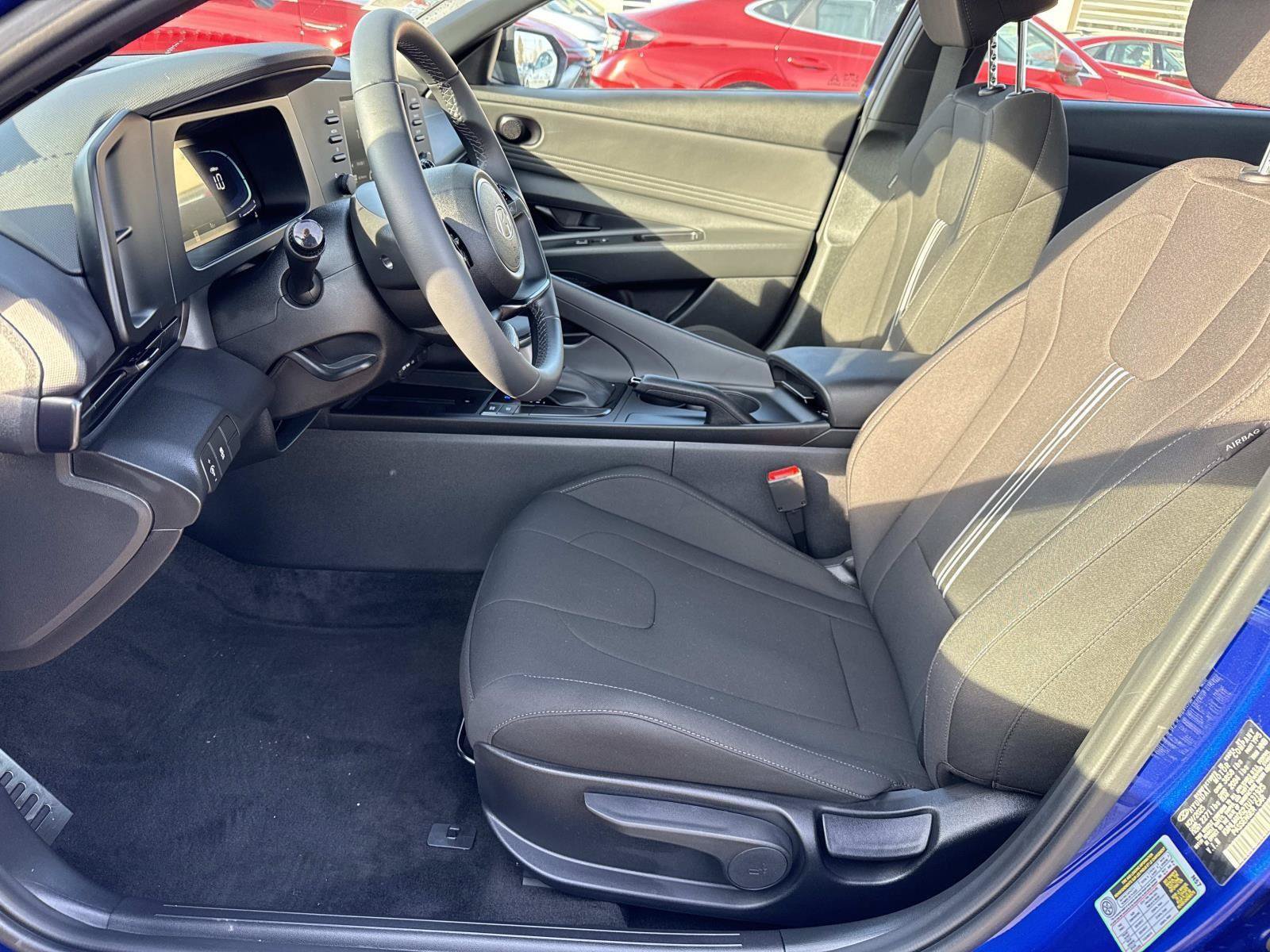 Certified 2026 Hyundai Elantra Sport FWD image 9