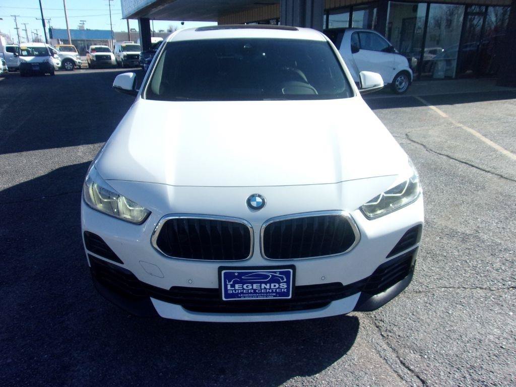 Used 2022 BMW X2 sDrive28i w/ Convenience Package FWD image 3