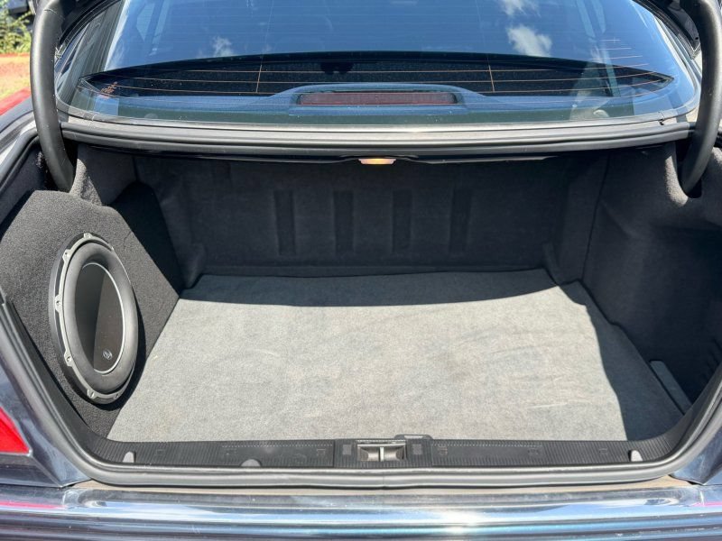 Used 1999 Mercedes-Benz E 55 AMG Sedan image 6