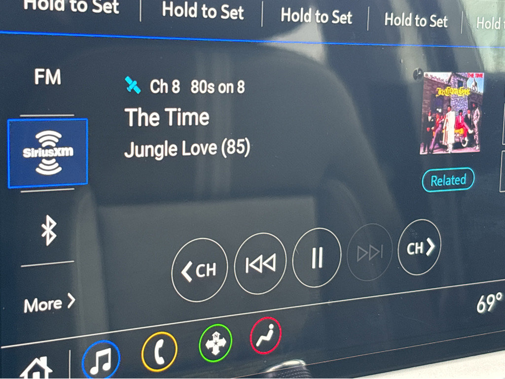 New 2025 Chevrolet Blazer LT w/ Convenience Package FWD image 31