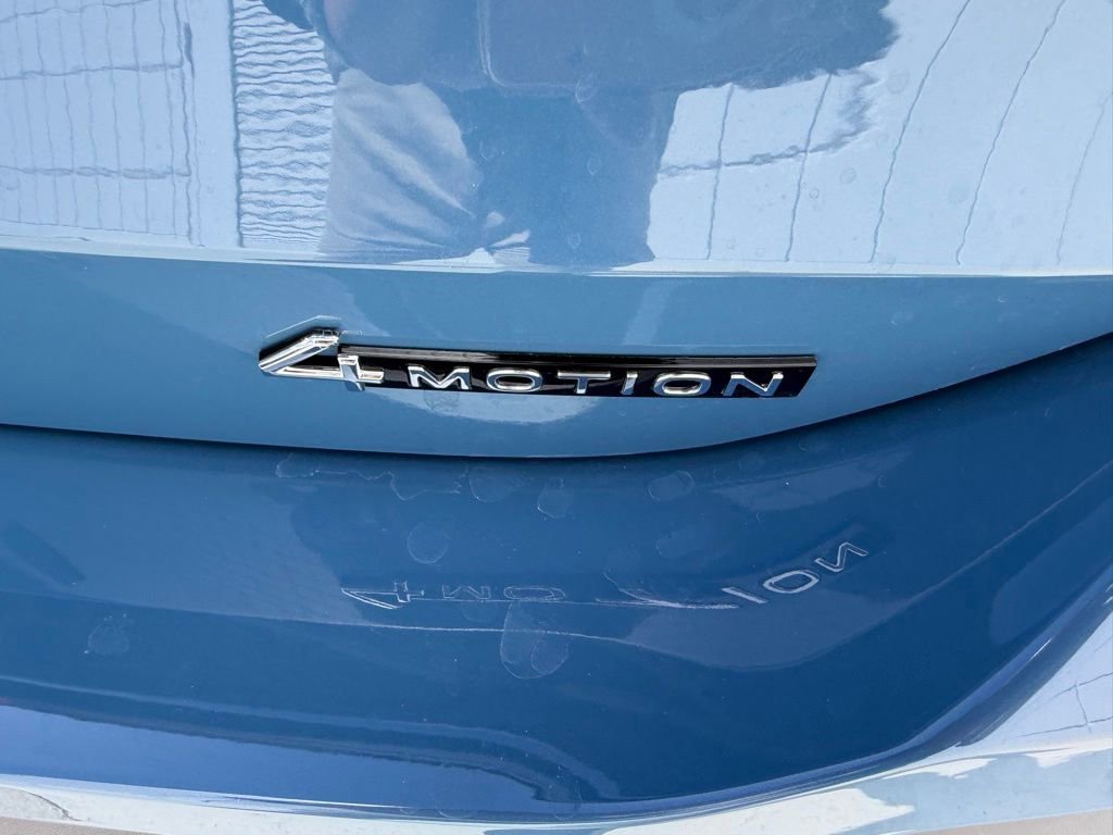 New 2026 Volkswagen Tiguan SE AWD/4WD image 12