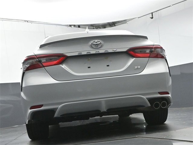 Used 2024 Toyota Camry SE image 35