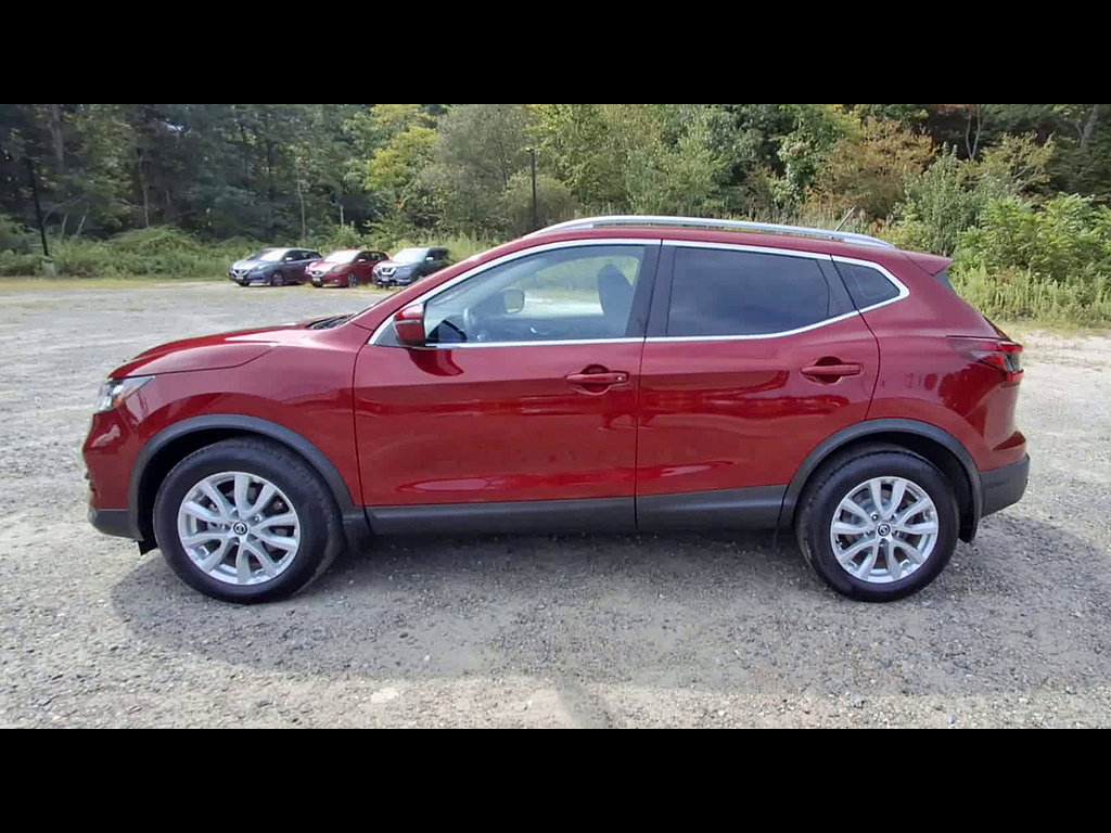 Used 2022 Nissan Rogue Sport SV AWD/4WD image 5