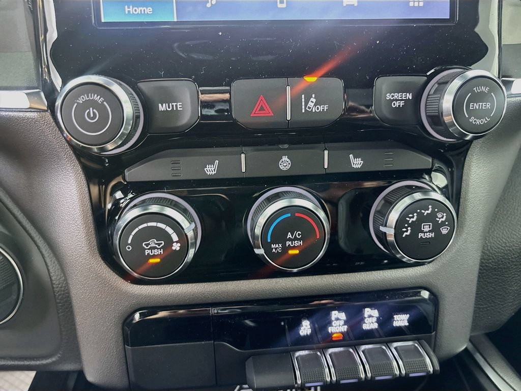 New 2026 RAM 1500 Big Horn AWD/4WD image 14