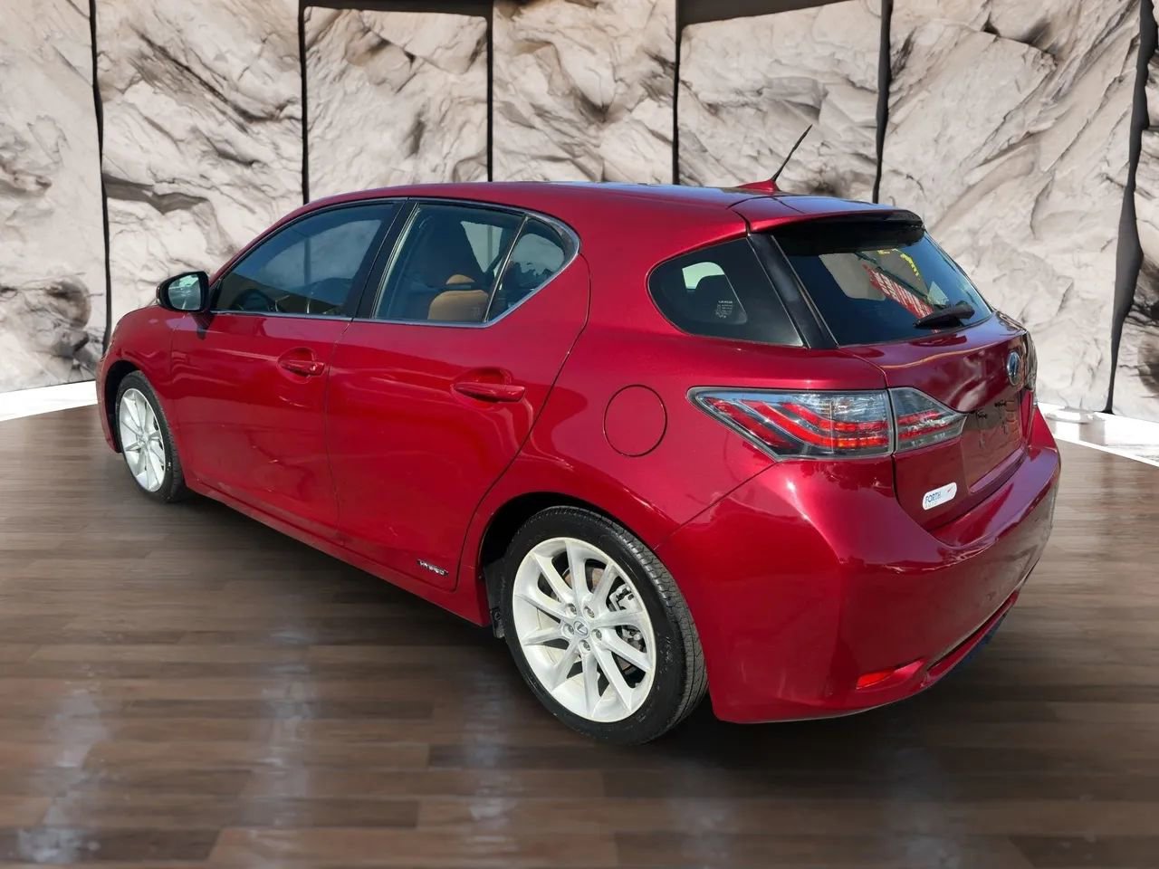 Used 2013 Lexus CT 200h w/ Premium Pkg w/Navigation FWD image 4