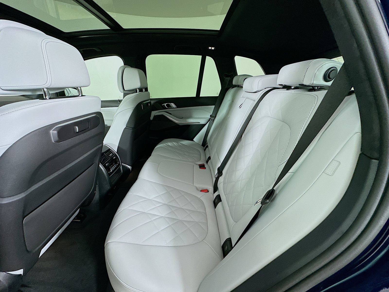 New 2026 BMW X5 xDrive50e AWD/4WD image 37
