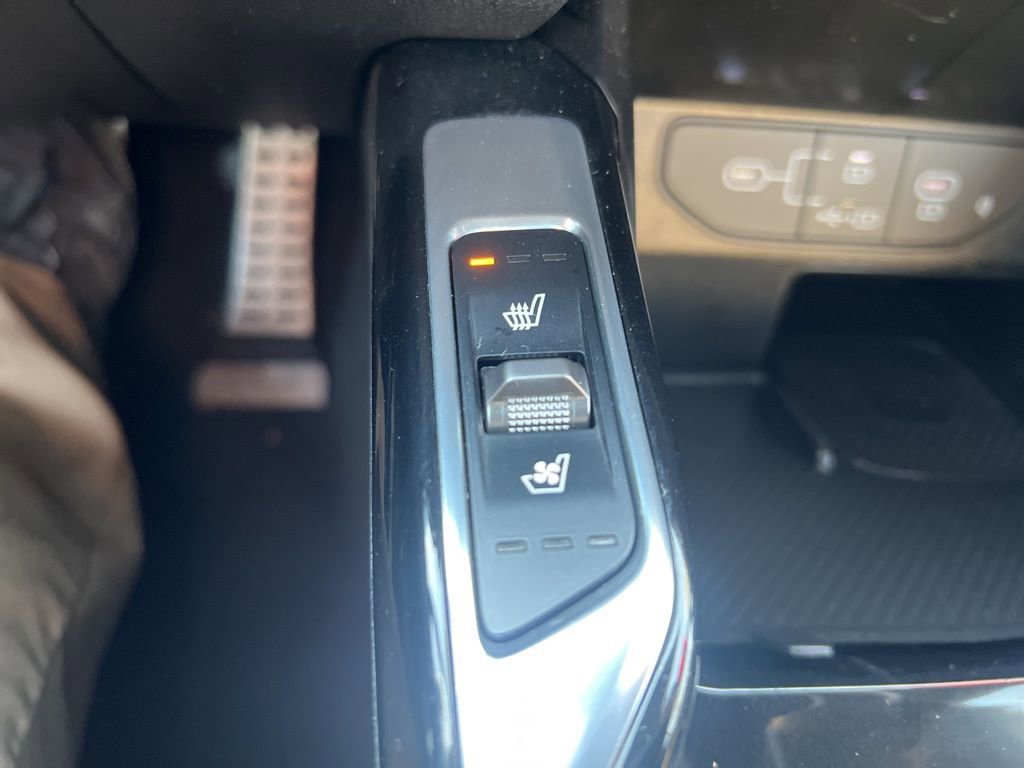 Certified 2025 Kia Sorento SX Prestige w/ Olive Brown Leather Package image 59