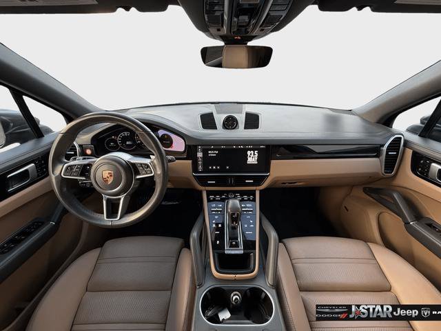 Used 2021 Porsche Cayenne image 10