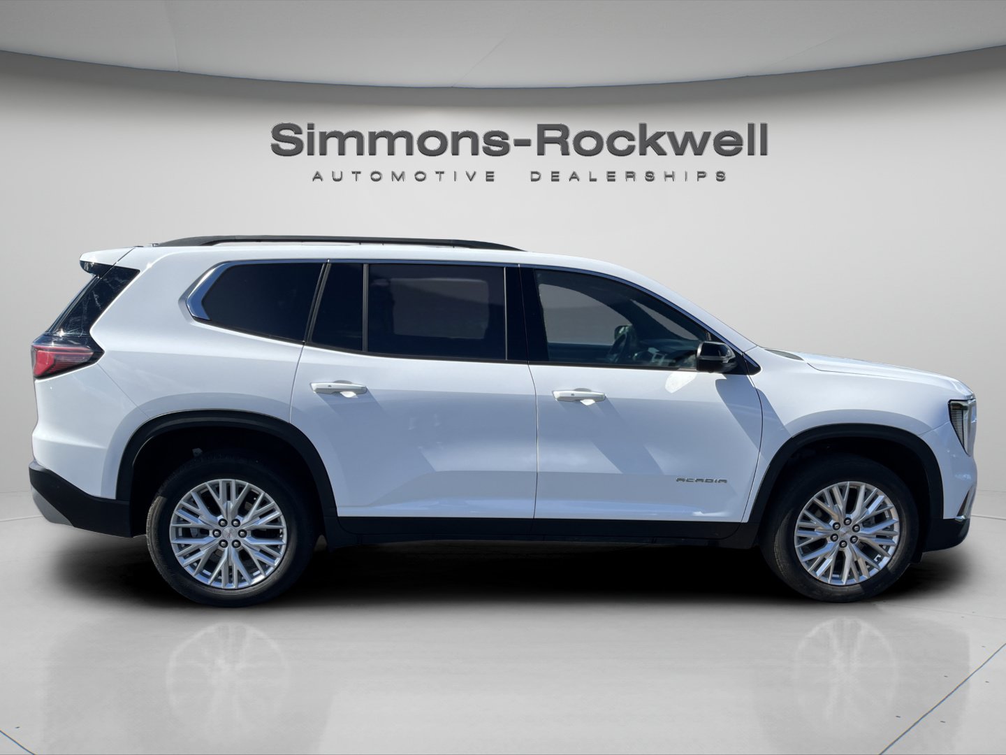 Used 2025 GMC Acadia Elevation w/ Elevation Premium Package AWD/4WD image 6