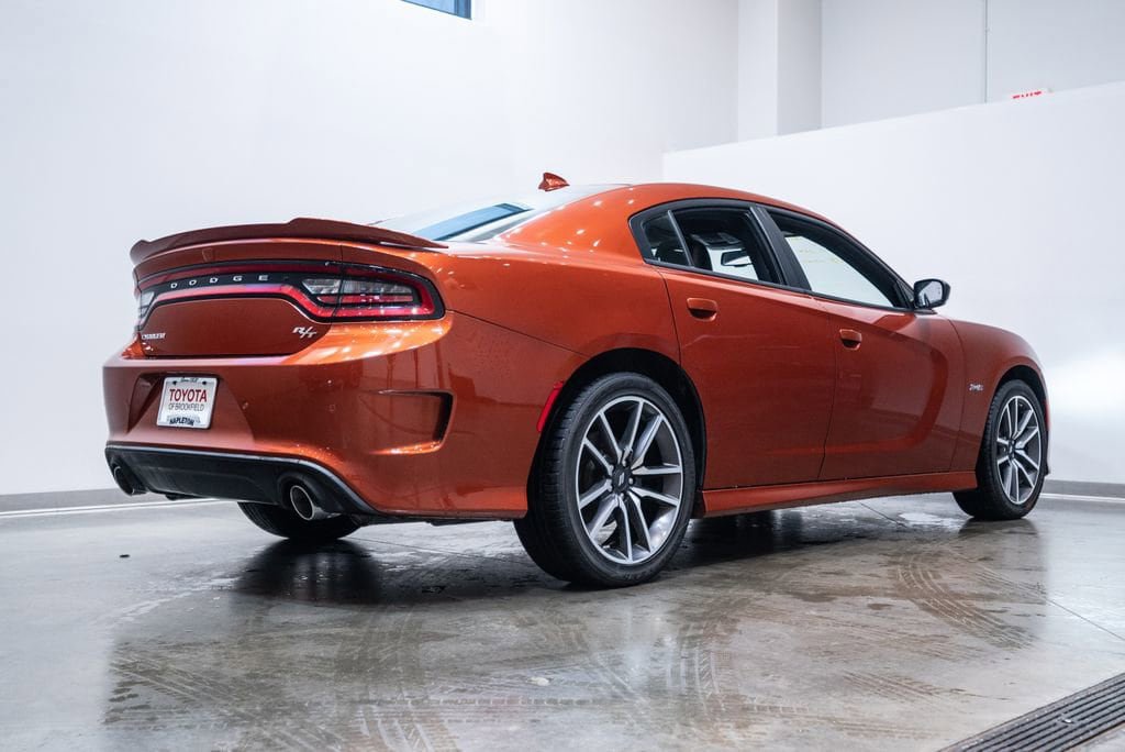 Used 2023 Dodge Charger R/T w/ Plus Group RWD image 9