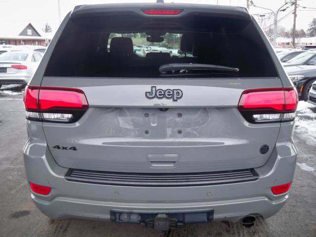 Used 2019 Jeep Grand Cherokee Altitude image 4