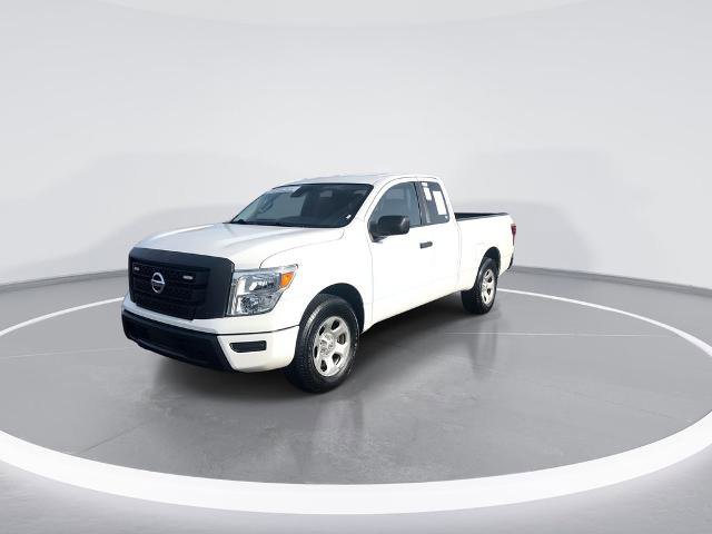 Certified 2022 Nissan Titan S image 4