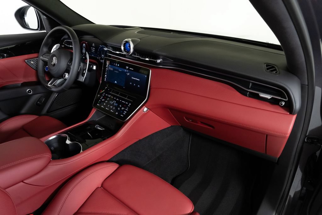 New 2026 Maserati Grecale Modena AWD/4WD image 35