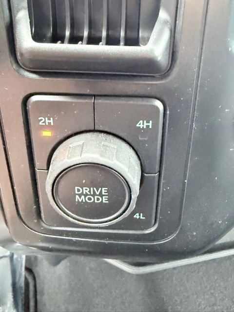 Used 2025 Ford F150 XLT w/ Equipment Group 301A Standard AWD/4WD image 53