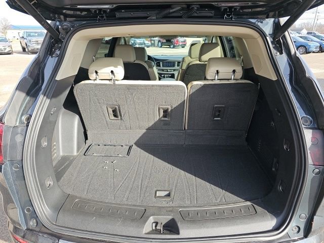 Used 2020 Buick Enclave Premium w/ Surround and Sites Package image 33