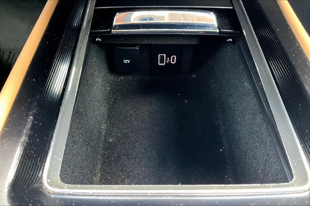 Used 2022 Lincoln Corsair Reserve w/ Equipment Group 201A image 32