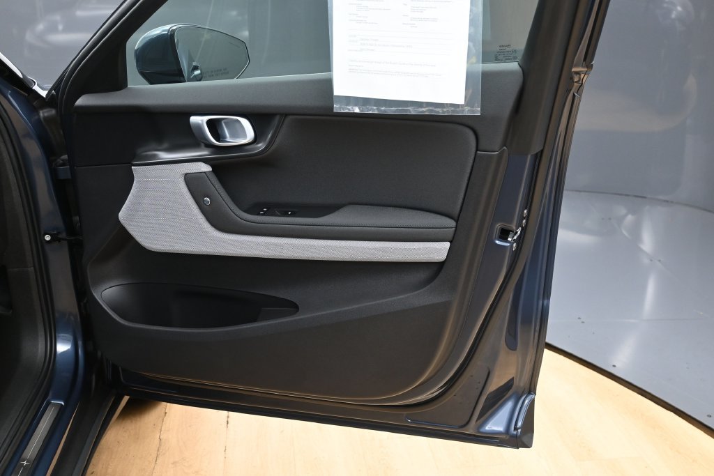 Used 2024 Polestar Polestar 2 AWD/4WD image 28