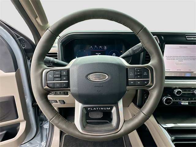 New 2026 Ford F250 4x4 Crew Cab Super Duty image 7