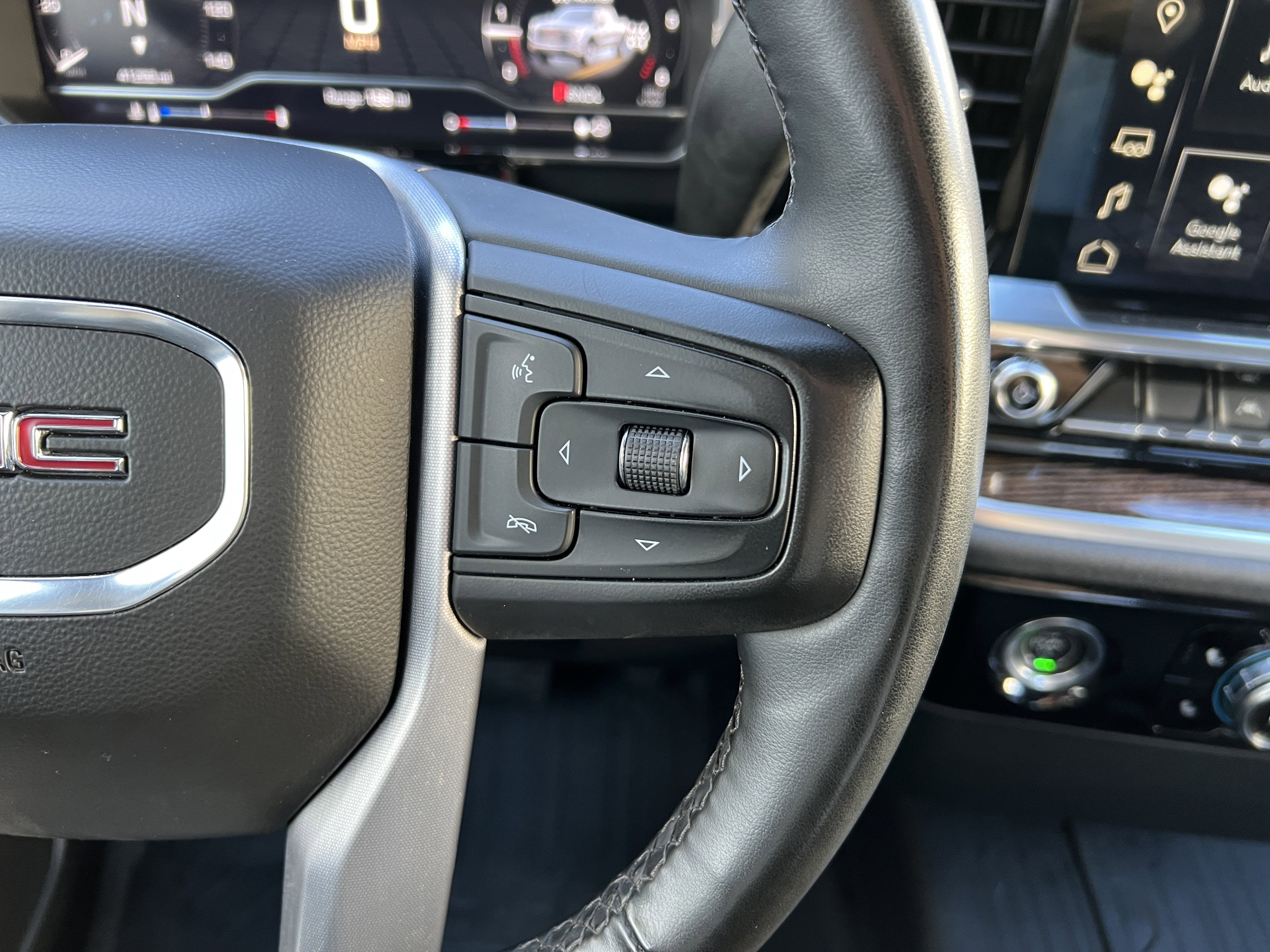 Used 2023 GMC Sierra 1500 Elevation w/ LPO, Elevation Black Package AWD/4WD image 27