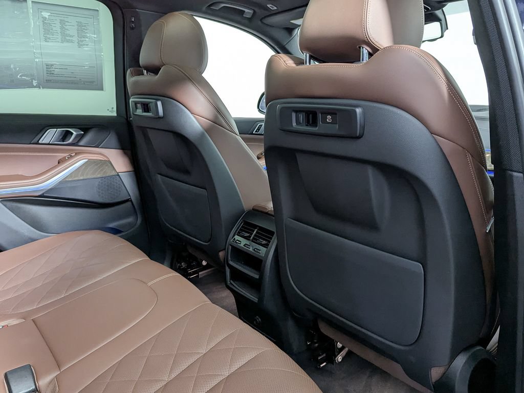 Certified 2023 BMW X5 xDrive40i w/ M Sport Package AWD/4WD image 44