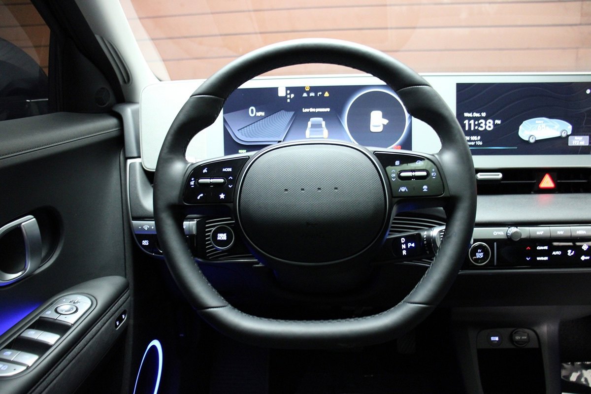 Used 2024 Hyundai Ioniq 5 Limited RWD image 29