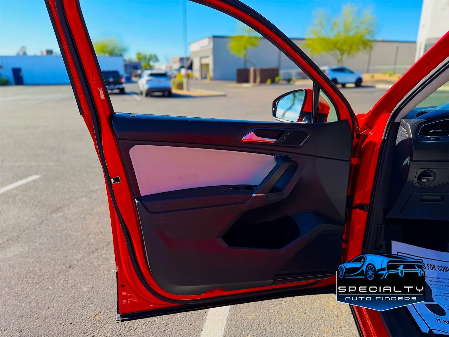 Used 2018 Volkswagen Tiguan SE AWD/4WD image 8