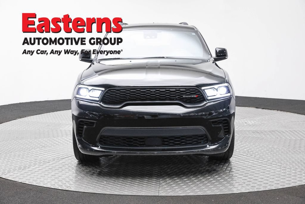 Used 2024 Dodge Durango GT RWD image 2