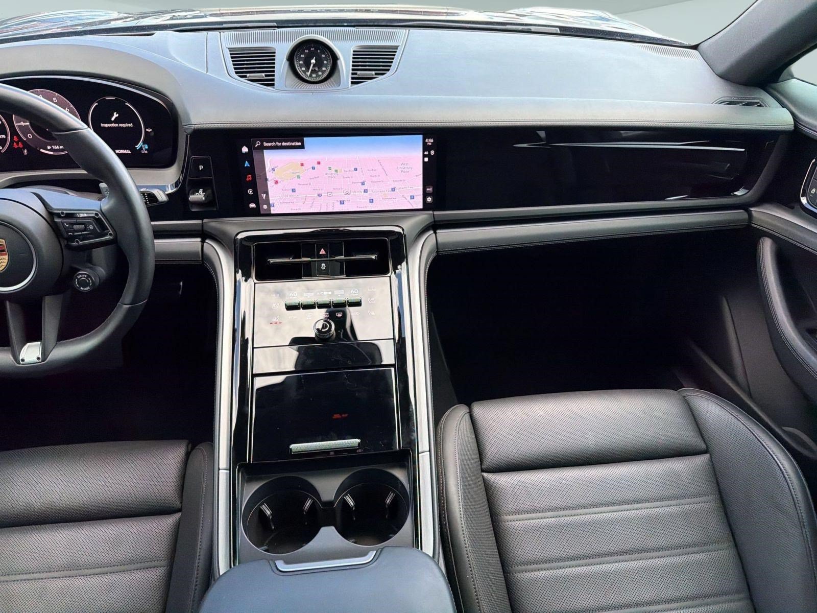 Certified 2024 Porsche Panamera RWD image 29
