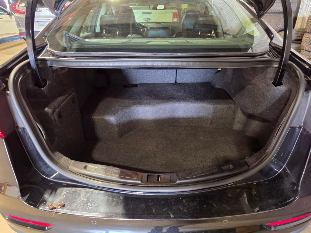 Used 2019 Ford Fusion Titanium FWD image 8