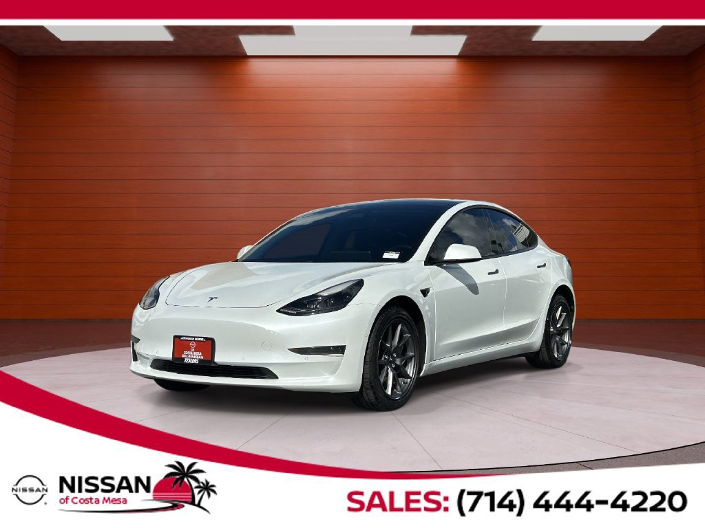 Used 2021 Tesla Model 3 Standard Range Plus RWD image 1