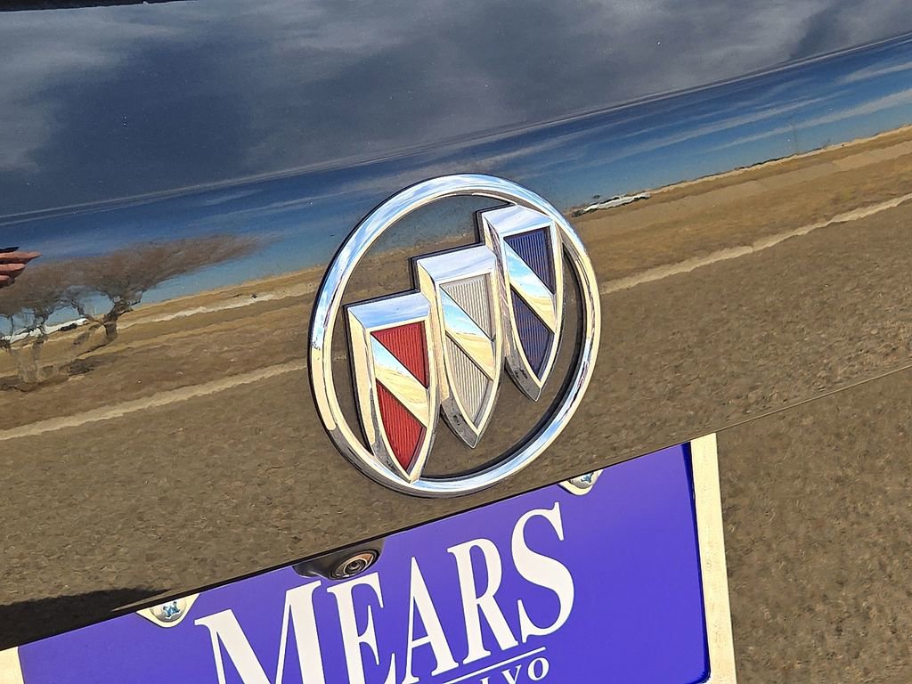 Used 2023 Buick Envision Essence image 12