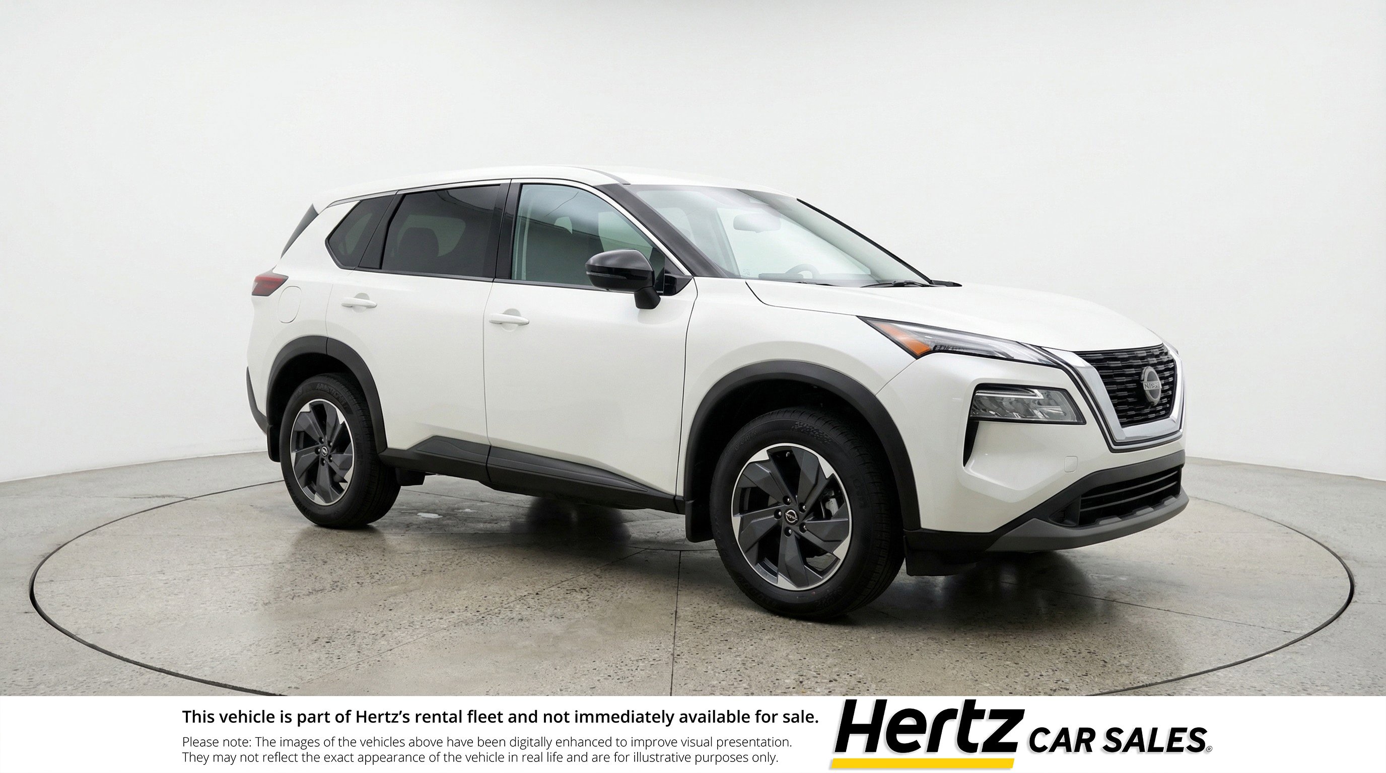 Used 2025 Nissan Rogue SV FWD image 1