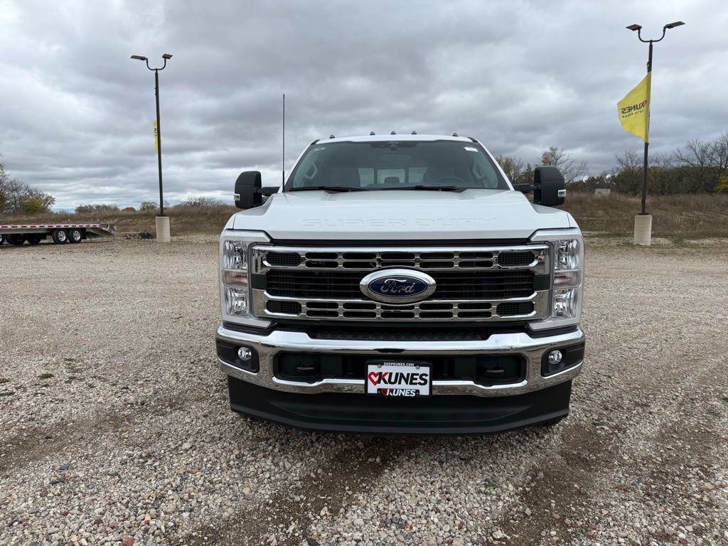 New 2026 Ford F350 XL w/ XL Chrome Package image 10