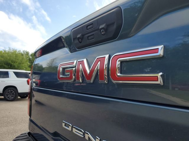 Used 2025 GMC Sierra 2500 Denali w/ Denali Reserve Package image 6