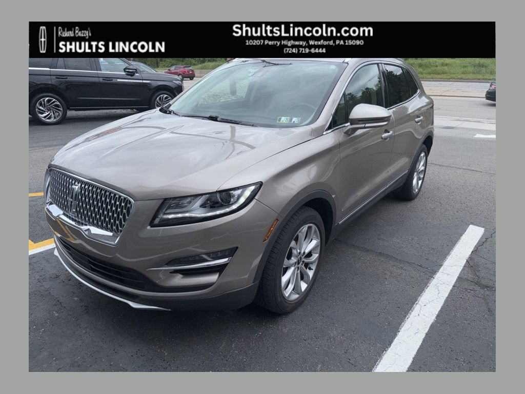 Used 2019 Lincoln MKC Select w/ Select Plus Package AWD/4WD image 1