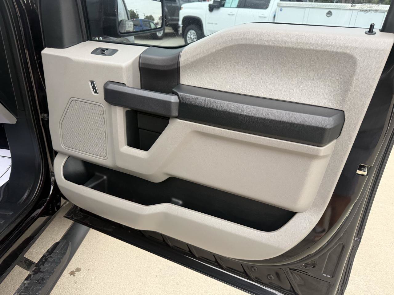 Used 2020 Ford F150 XL w/ Equipment Group 101A Mid AWD/4WD image 16