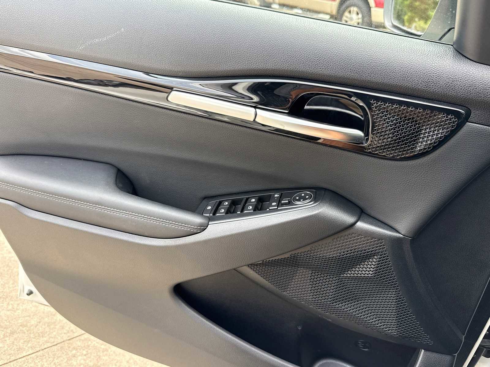 Used 2024 Kia Seltos S image 18