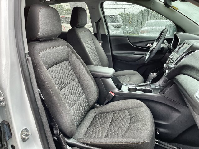 Used 2020 Chevrolet Equinox LT AWD/4WD image 34