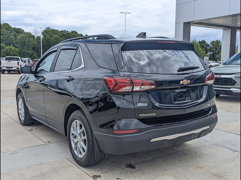 Used 2023 Chevrolet Equinox LT AWD/4WD image 8
