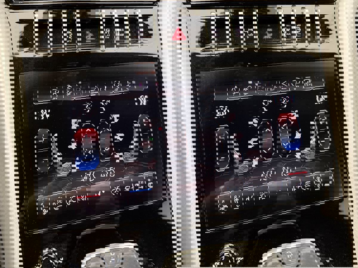 Used 2021 Lamborghini Urus image 47