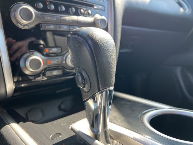 Used 2017 Nissan Pathfinder SV image 25
