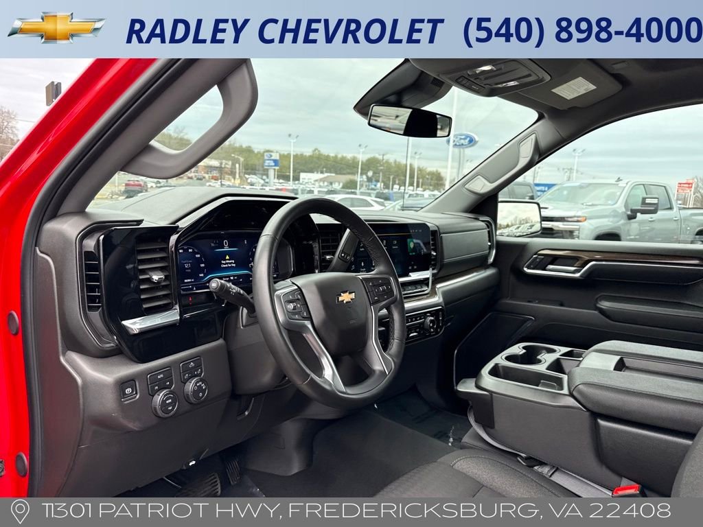 Certified 2025 Chevrolet Silverado 1500 LT image 4