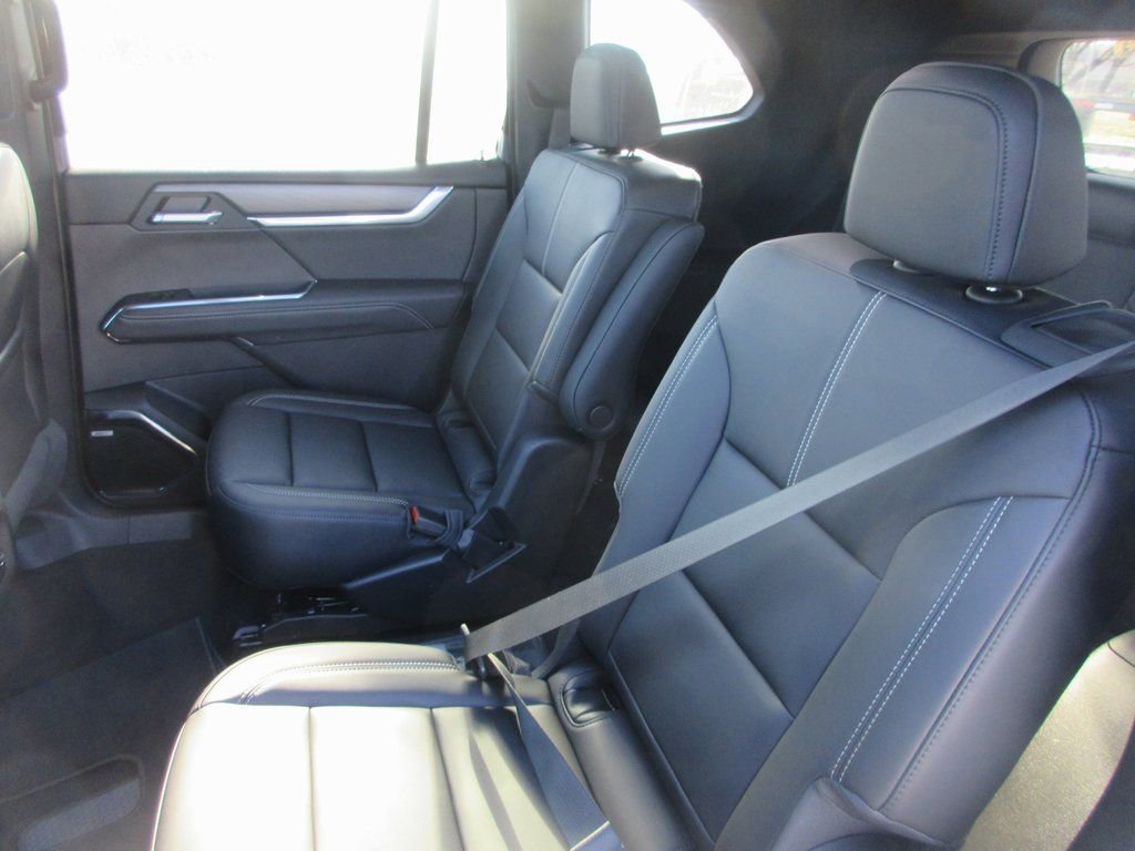 New 2026 GMC Acadia Elevation w/ Black Edition image 14