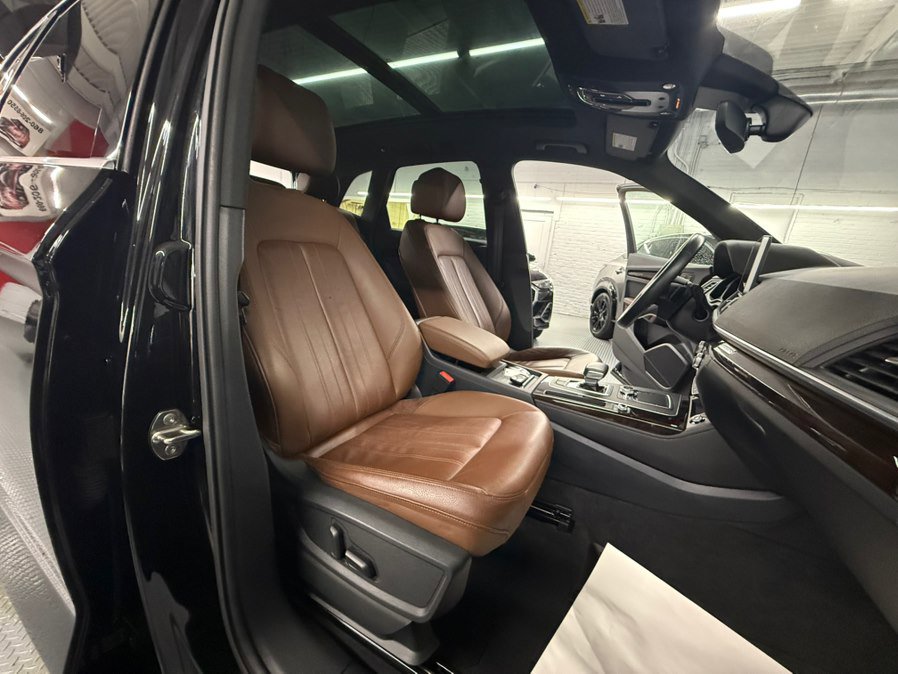 Used 2019 Audi Q5 2.0T Premium Plus w/ Premium Plus Package AWD/4WD image 35