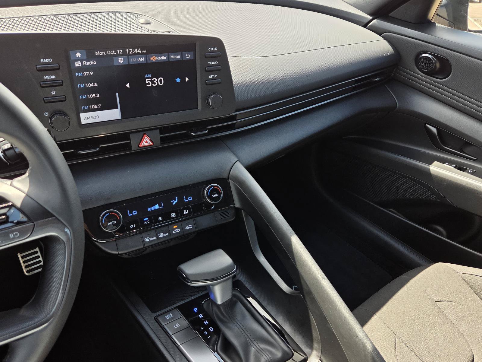 Certified 2026 Hyundai Elantra Sport w/ Cargo Package FWD image 19